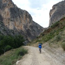 Ruta a Cuevas de Cañart
